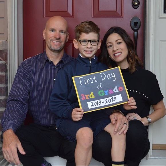 Meet Your Posher - Picture 2 of 4